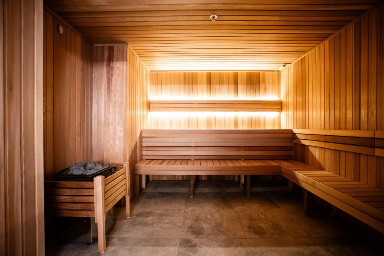 Meriton Suites Ливърпул Екстериор снимка A Finnish sauna