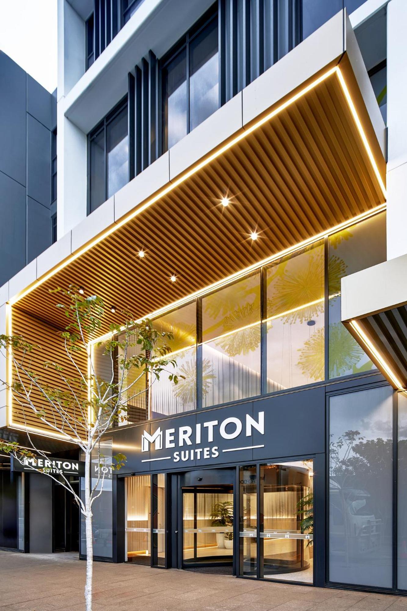 Meriton Suites Ливърпул Екстериор снимка Meriton Suites